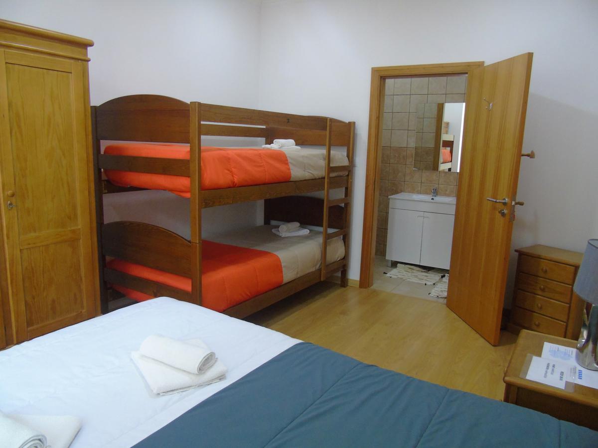 Marficas Hostel Urzelina Buitenkant foto